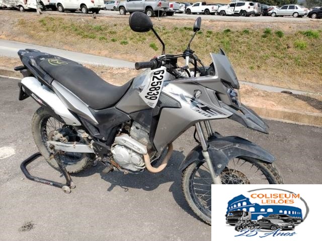 XRE 300 ABS